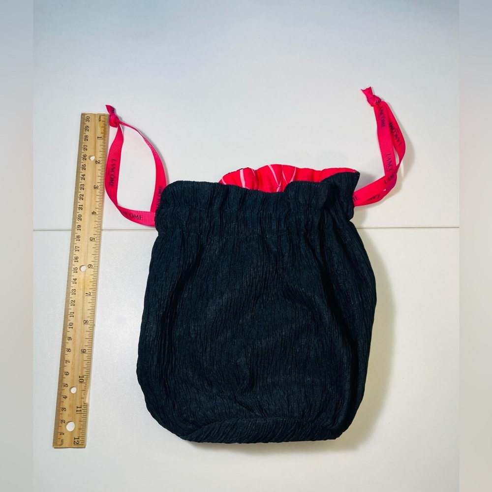 LIKE‎ NEW Lancôme Drawstring Bag